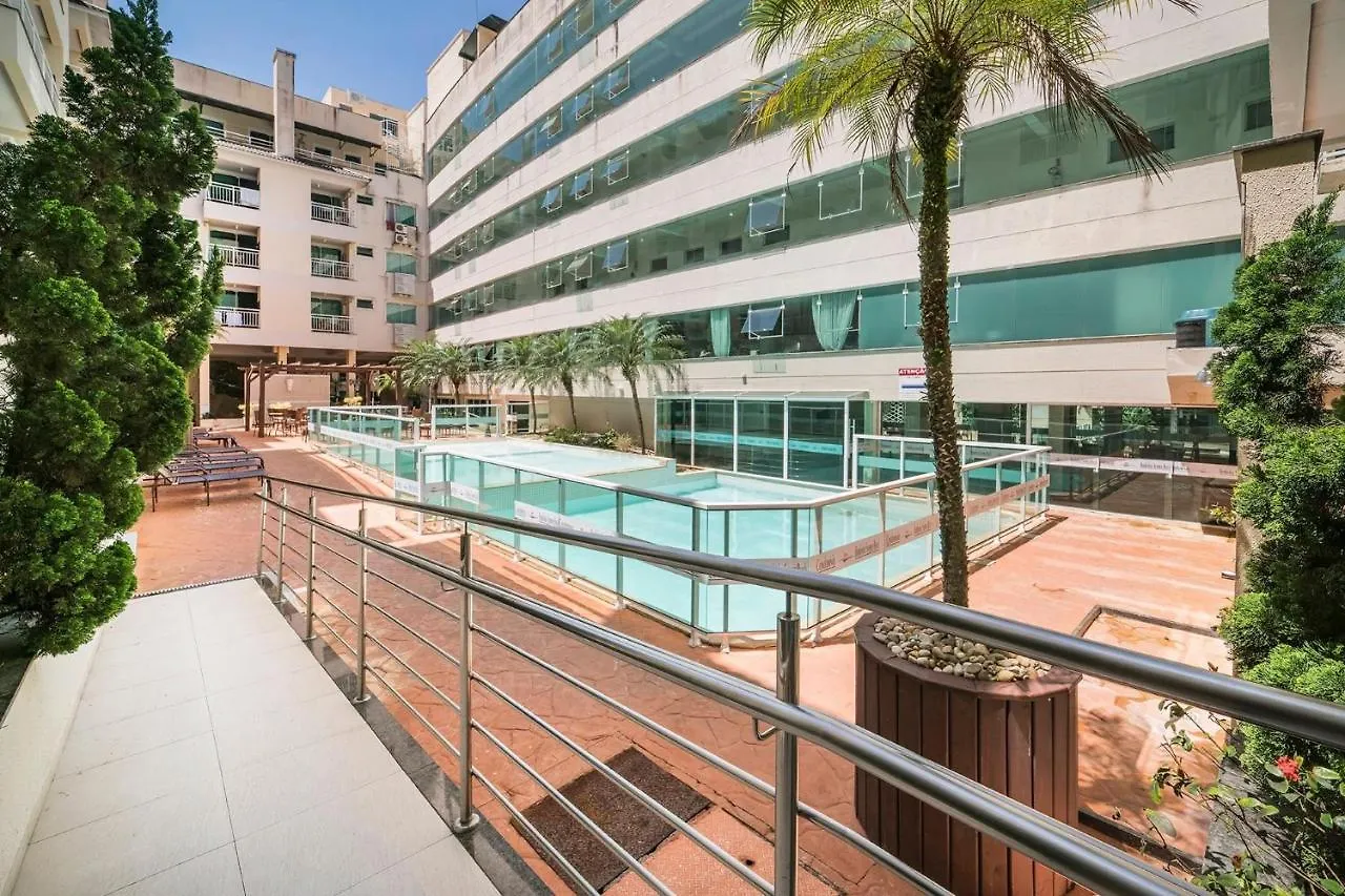 Apartamento 1 Quarto Summer Beach Piscina Sc Bombinhas